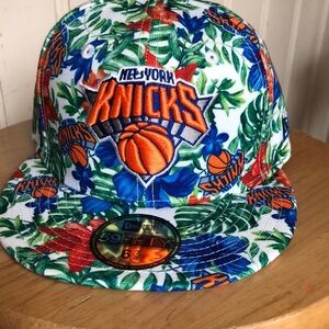 NEW! New York Knicks Hibicus Hat - 6 7/8